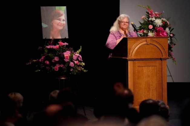 Những lời tha thứ của cha mẹ cô Heather Heyer, người bị giết ở Charlottesville