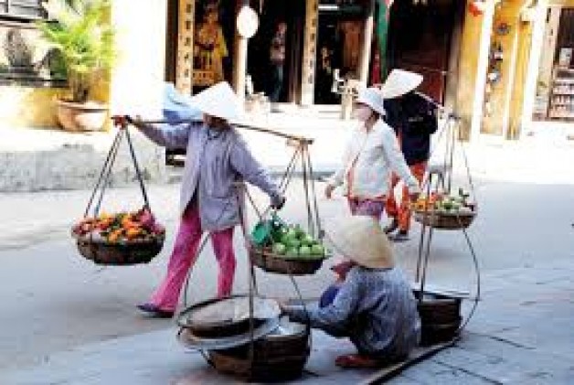 Lời nguyện chiều Chúa Nhật của bà mẹ buôn gánh bán bưng