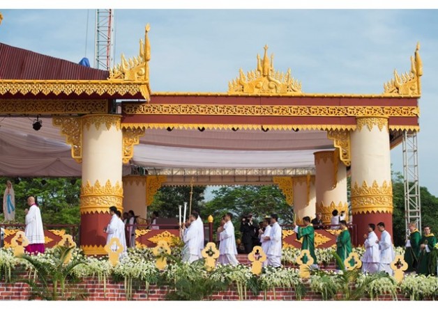 150 ngàn tín hữu Myanmar tham dự thánh lễ với Đức Thánh Cha
