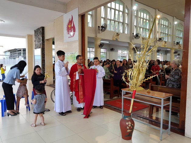 CHÃA NHáº¬T Lá» LÃ: TÆ¯á»NG NIá»M CUá»C THÆ¯Æ NG KHÃ Cá»¦A CHÃA
