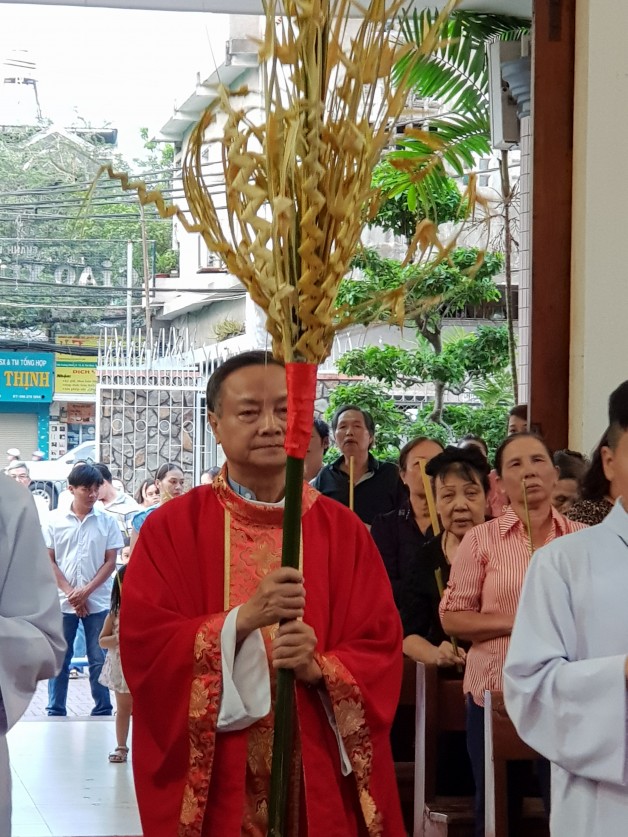 CHÃA NHáº¬T Lá» LÃ: TÆ¯á»NG NIá»M CUá»C THÆ¯Æ NG KHÃ Cá»¦A CHÃA