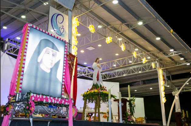 GIÃO PHáº¬N PHAN THIáº¾T : Má»ªNG KÃNH LÃNG THÆ¯Æ NG XÃT