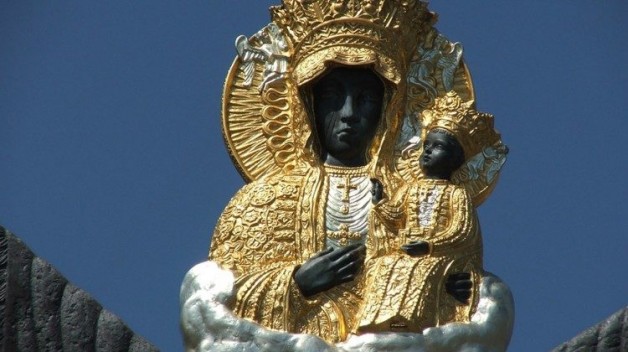 Công Giáo Ba Lan mừng lễ Đức Mẹ Czestochowa: 28-6