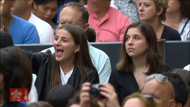 ĐTC Phanxicô: Giáo hội không biên giới, nâng đỡ những ai đau khổ và không lên án