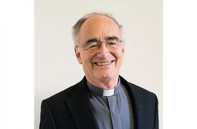 Linh mục Dòng Tên Michael Czerny: Tân hồng y của vùng ngoại vi