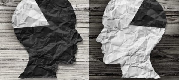 Phương thức giao tiếp trong một xã hội phân cực