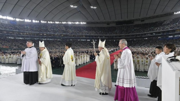 ĐTC dâng thánh lễ tại hội trường thể thao Tokyo Dome