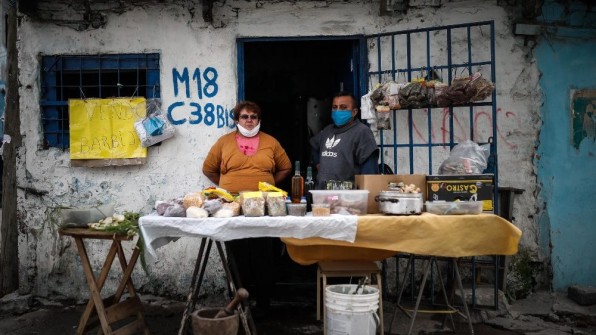 ĐTC cầu nguyện cho cha Bachi, linh mục “tử đạo vì người nghèo” ở Argentina
