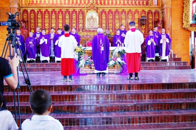 Hướng dẫn Tang Lễ Công Giáo