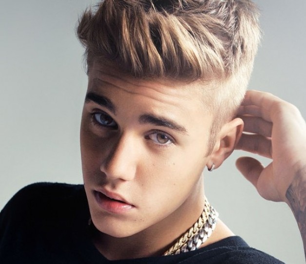 Ca sĩ người Canada Justin Bieber chia sẻ đức tin vào Chúa Giêsu Kitô trên Instagram