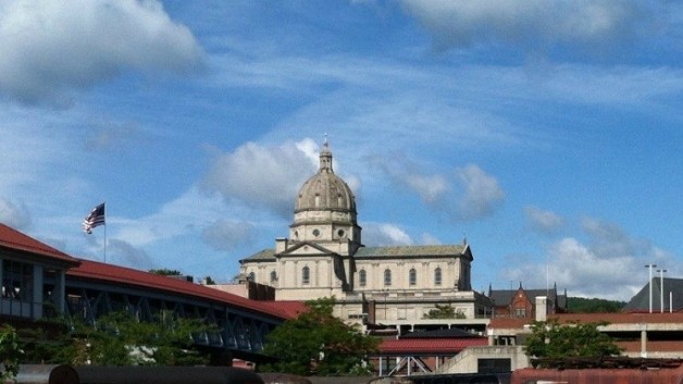 Mỹ: Hàng trăm trẻ em bị 50 linh mục ở Pennsylvania lạm dụng