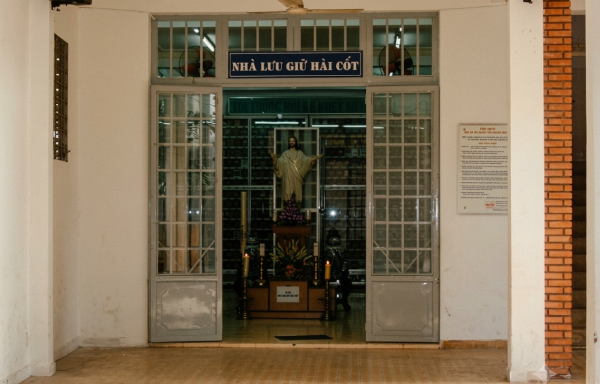 Nhà Lưu Giữ Hài Cốt