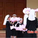 Chúa Mãi Yêu Con