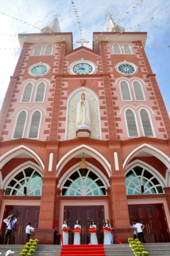 Thánh lễ Cung hiến Thánh đường Fatima – Bình triệu