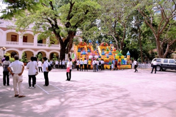 Gặp gỡ Äức tin vá»›i trẻ Tá»± ká»·