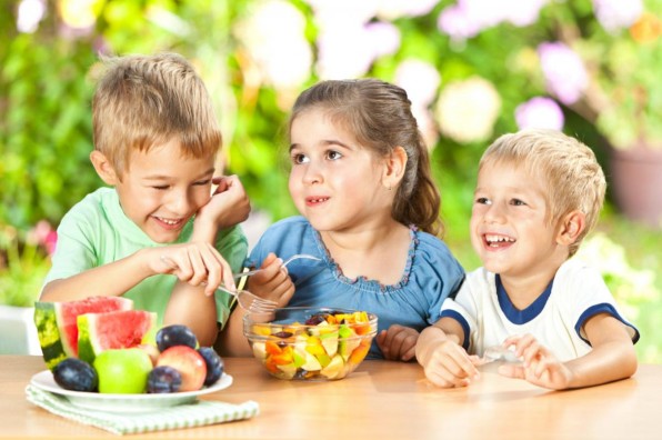 Cách bổ sung vitamin cho trẻ mà các mẹ cần biết