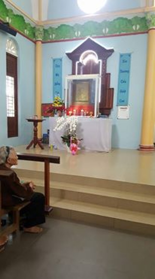 NHỚ MẸ …