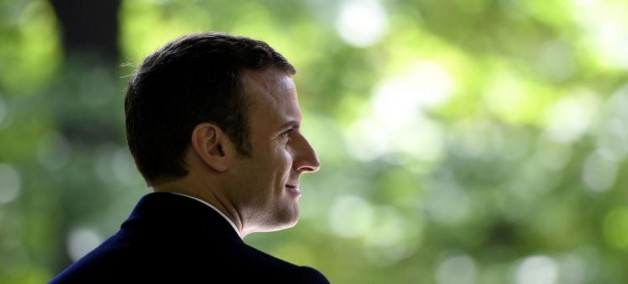 “Kính ngài Macron, xin ngài hãy là một tổng thống của văn chương”