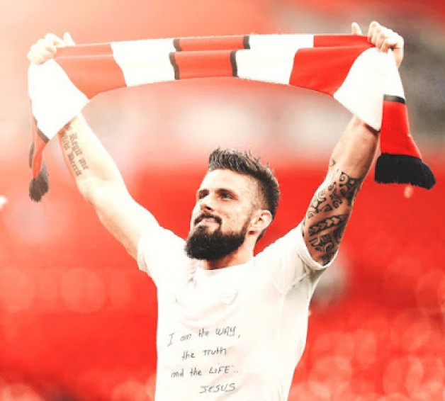 Olivier Giroud: “Thần Khí đã hun đúc tôi”