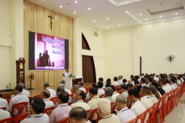 Tuần Thường Huấn Linh Mục Tổng Giáo phận Sài Gòn 2017