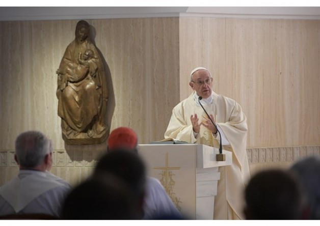 Niềm an ủi đến từ nhận và trao