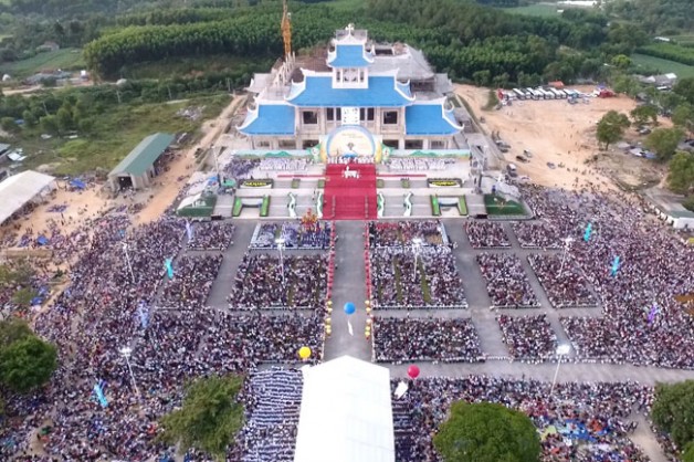 Rước Kiệu Đức Mẹ và Thánh Lễ Bế Mạc Đại Hội Hành Hương Đức Mẹ La Vang lần thứ 31