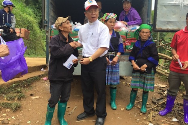 Để giúp đỡ nạn nhân lũ lụt, Caritas Việt Nam tránh sự can thiệp của giới cầm quyền
