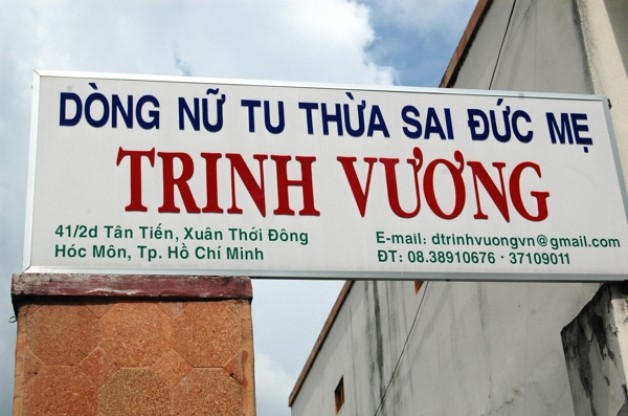 DÃ’NG TRINH VÆ¯Æ NG : MỪNG Bá»”N MẠNG