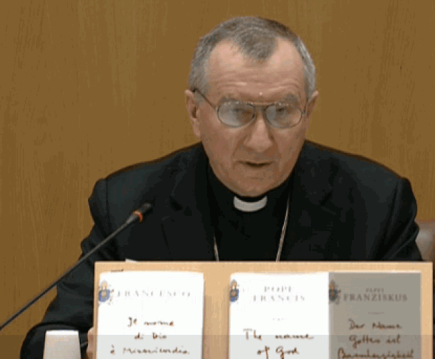 Đức Hồng y Pietro Parolin: Đức Phanxicô cầm tay chúng ta để đưa chúng ta vào trong huyền nhiệm