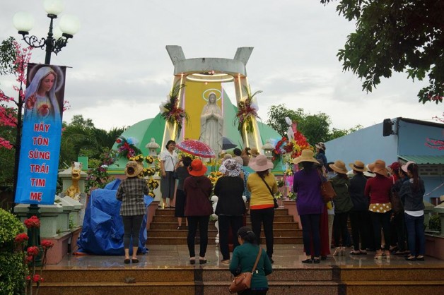 HÀNH HƯƠNG KÍNH MẸ SÔNG XOÀI KỶ NIỆM 100 NĂM MẸ FATIMA
