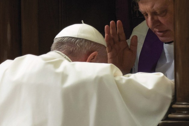 Cử hành sáng kiến 24 giờ cho Chúa tại Vatican với chủ đề “Nơi Chúa có ơn tha thứ”.