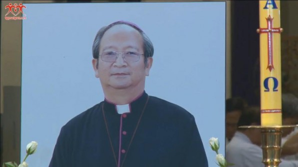 Lá»… viếng linh cá»u Äức cố Tổng Giám mục Phaolô Bùi Văn Äá»c- Phần 2 & 1