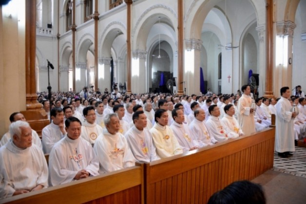 Tổng Giáo phận Sài Gòn: Thánh lễ Truyền Dầu năm 2018