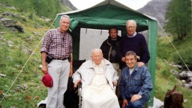 “Tôi, quản gia của ba giáo hoàng, tôi muốn kể cho quý vị nghe một ‘phép lạ’ của Đức Wojtylaˮ