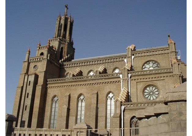 Ít linh mục nhưng có các Kitô hữu mới tại Uzbekistan