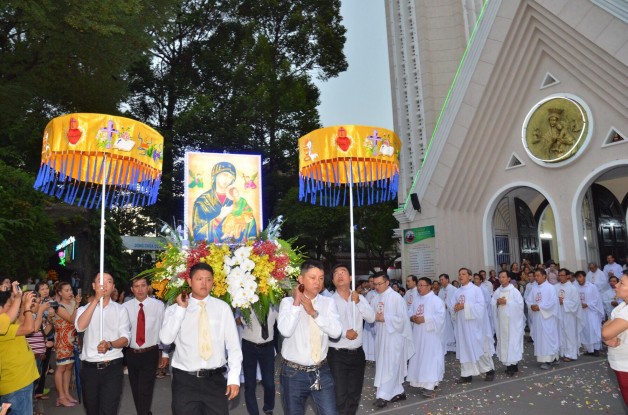 ÄỀN ÄỨC MẸ HẰNG CỨU GIÚP KỲ Äá»’NG : MỪNG Bá»”N MẠNG