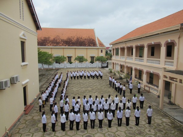 DÒNG MẾN THÁNH GIÁ CÁI MƠN : SA MẠC TRỢ ÚY STEPHANO