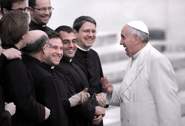 Lạm dụng tình dục: Hồng y Versaldi muốn “thẩm định sâu kỹ” các chủng sinh