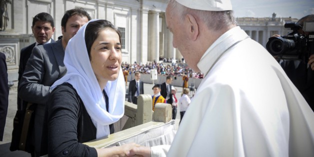 Từ địa ngục của nhóm Hồi giáo ISIS băng qua Vatican… đến Giải Nobel