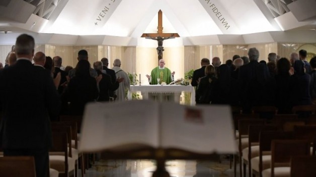 Đức Thánh Cha: Hãy coi chừng những Kitô hữu cứng nhắc và luôn hoàn hảo