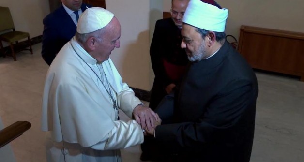ĐGH Phanxicô và Thầy cả Hồi giáo của Al-Azhar gặp nhau lần thứ tư