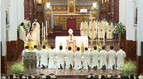 Tổng Giáo Pháºn Hà Ná»™i : Thánh Lá»… truyá»n chức Linh mục