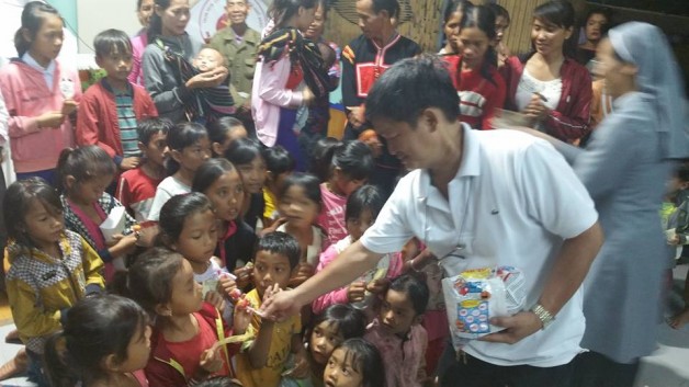 Nghĩ đến người nghèo