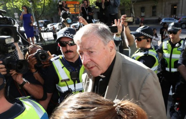 Hồng y George Pell bị tù
