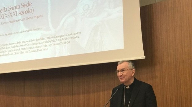 ĐHY Parolin: “Việc thực hiện hiệp định tạm thời với Trung quốc về bổ nhiệm Giám mục là điều quan trọng hiện nay.”