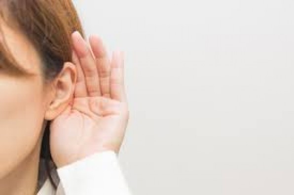 Lắng nghe các tiếng nói khác nhau