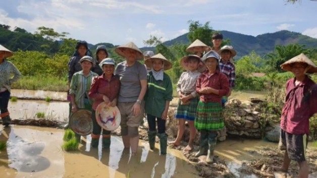 Chuyến đi đến là ng Khe Nhao của linh mục Luigi Ginami