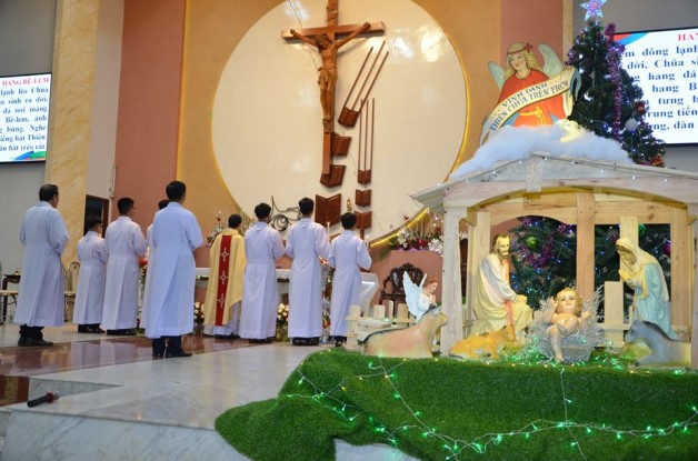 GIÁO XỨ TÂN VIỆT : THÁNH LỄ NỬA ĐÊM GIÁNG SINH 2019.