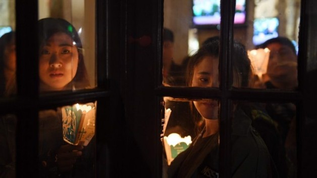 Kitô hữu Trung Quốc bị buộc thay ảnh Chúa Giêsu bằng ảnh các chủ tịch Mao và Tập