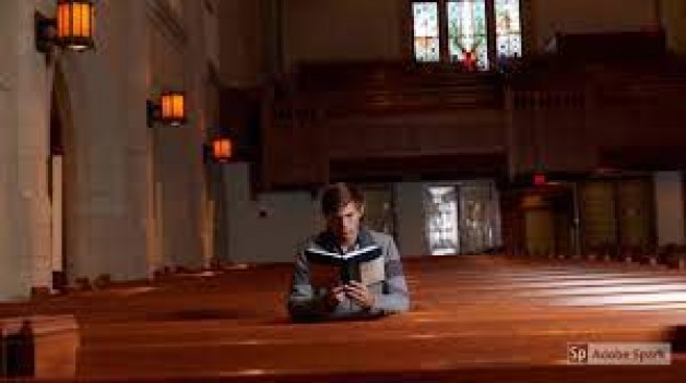 Ấn phẩm Kinh thánh Công giáo quảng bá Kinh Thánh là nguồn hy vọng